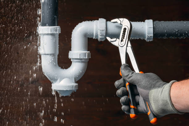 Professional Drain Cleaning technician working in Olympia Fields, IL